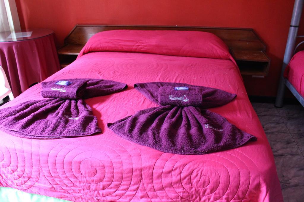 Residencial Noelia Hostel פוארטו איגואסו מראה חיצוני תמונה