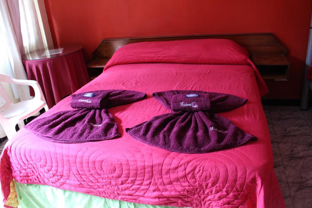 Residencial Noelia Hostel פוארטו איגואסו מראה חיצוני תמונה