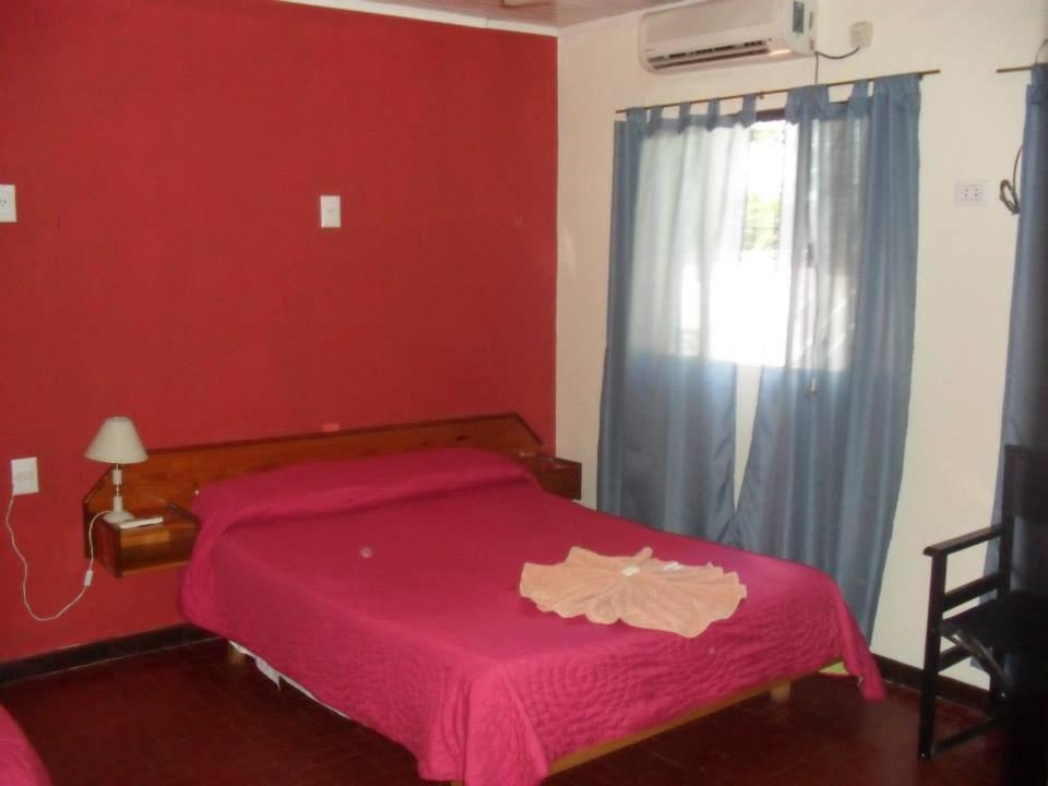 Residencial Noelia Hostel פוארטו איגואסו חדר תמונה