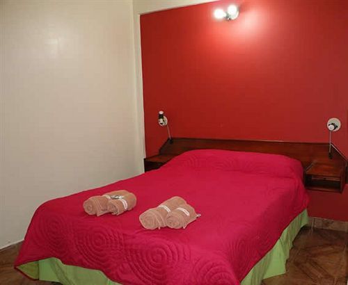 Residencial Noelia Hostel פוארטו איגואסו מראה חיצוני תמונה