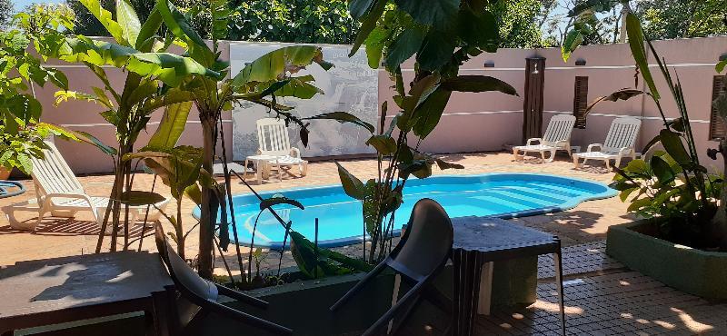 Residencial Noelia Hostel פוארטו איגואסו מראה חיצוני תמונה