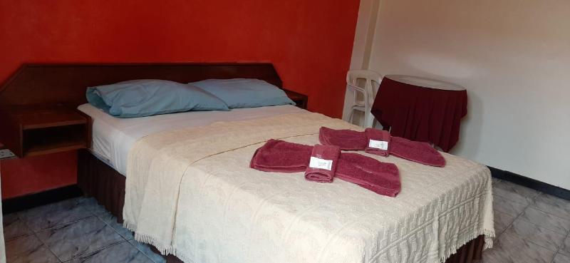 Residencial Noelia Hostel פוארטו איגואסו מראה חיצוני תמונה